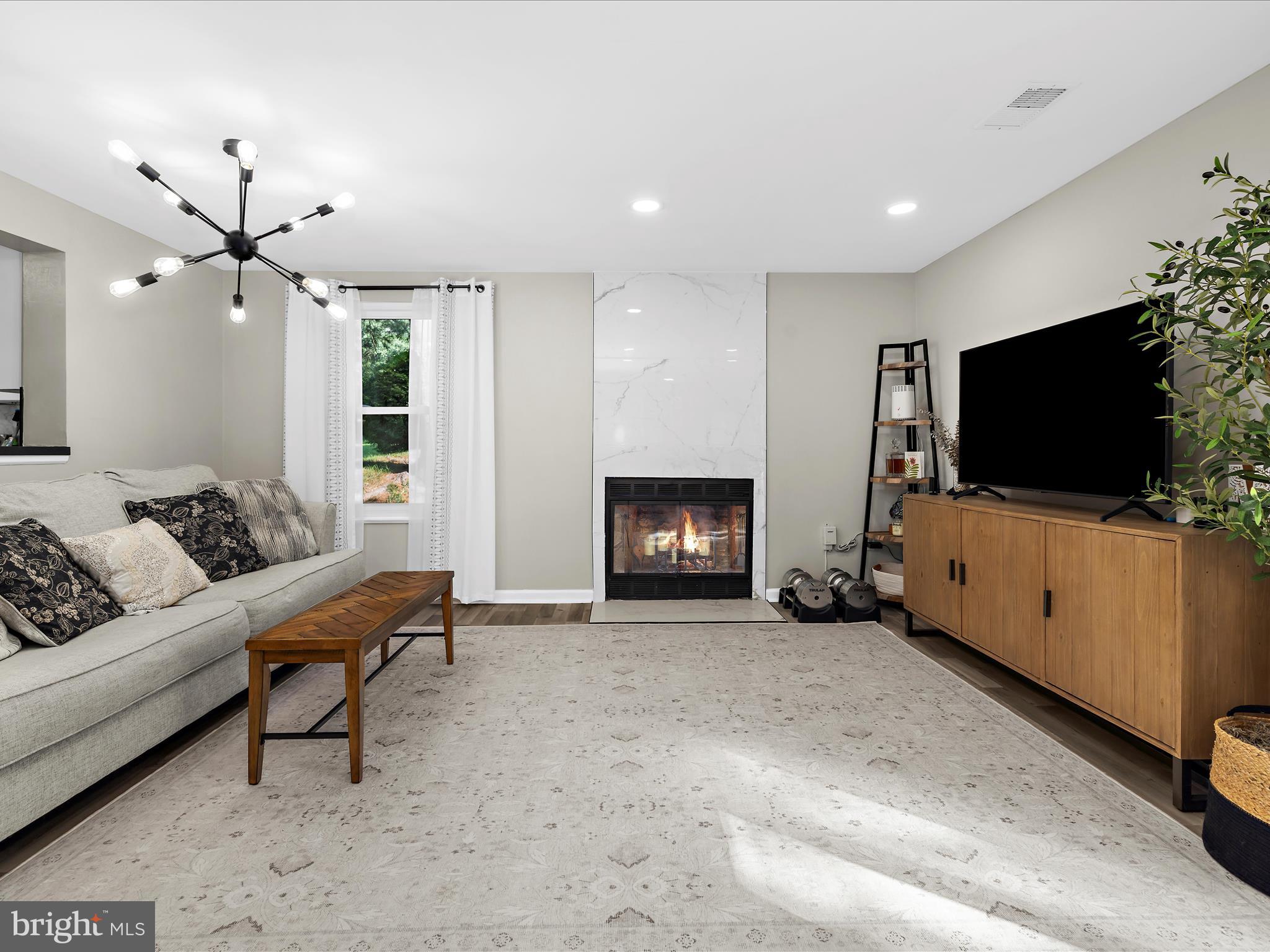 OWEN BROWN ESTATES - Residential