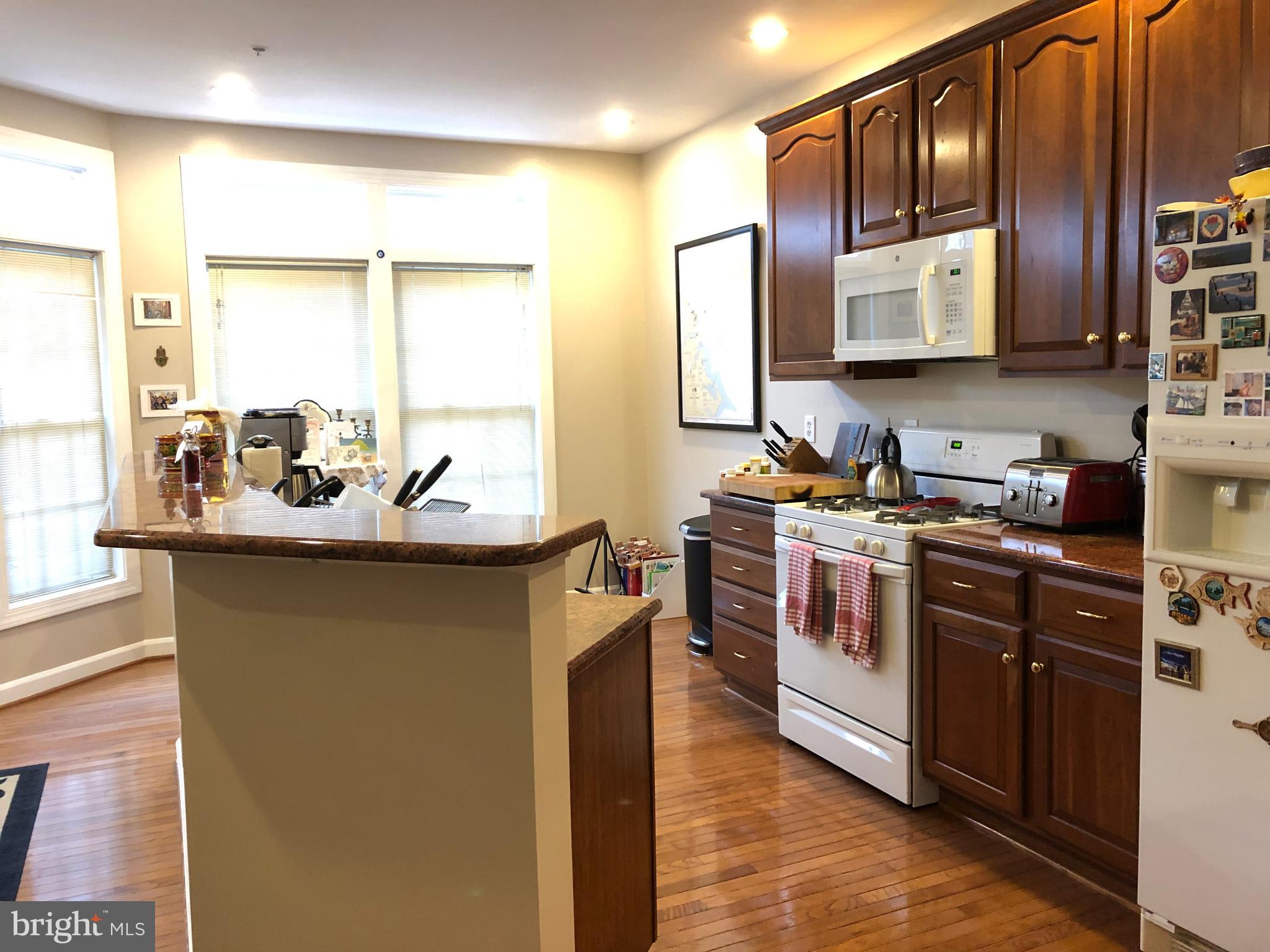 SUMMERS GROVE - Residential Lease