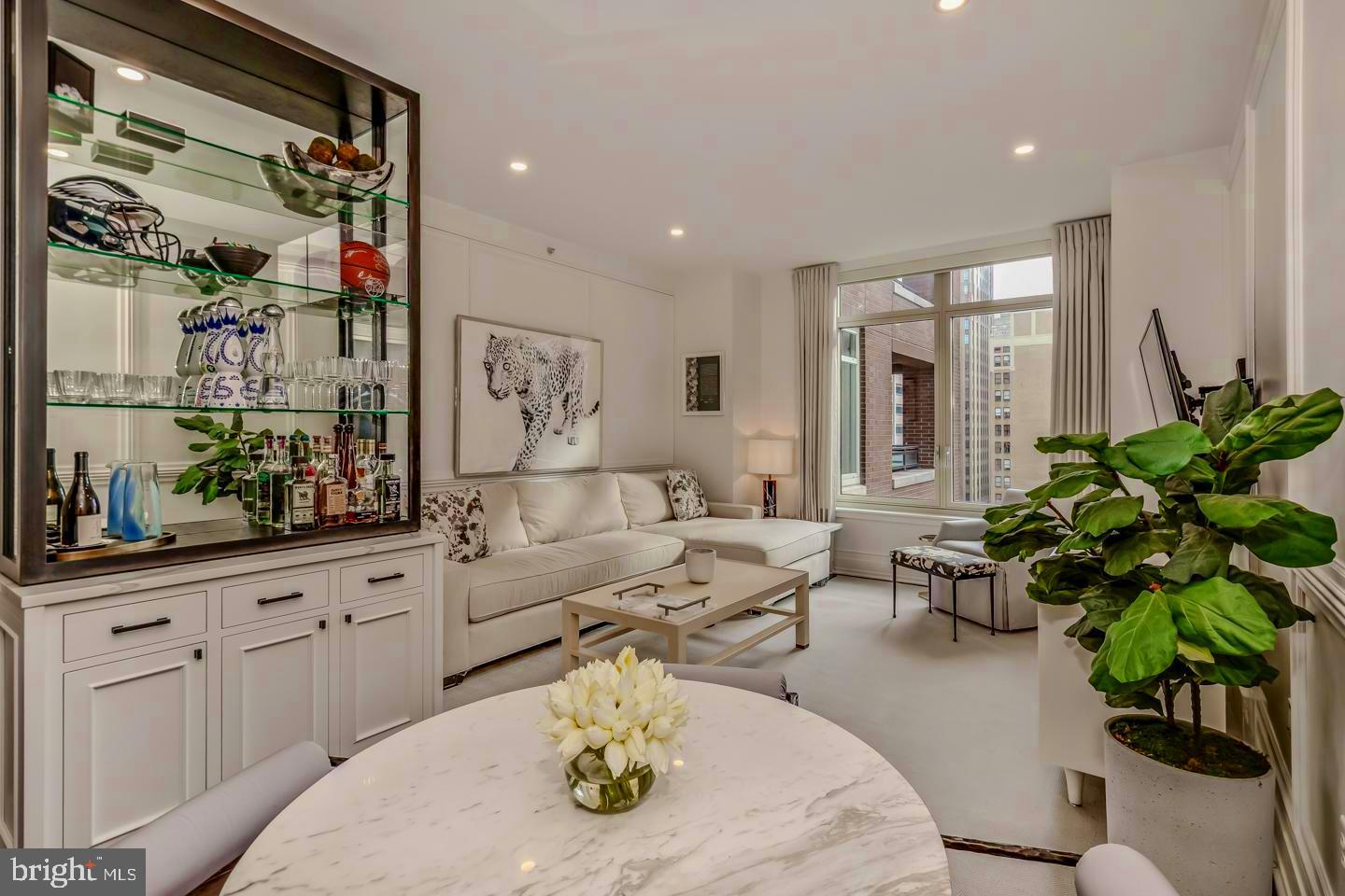 130 S 18TH STREET 00 804