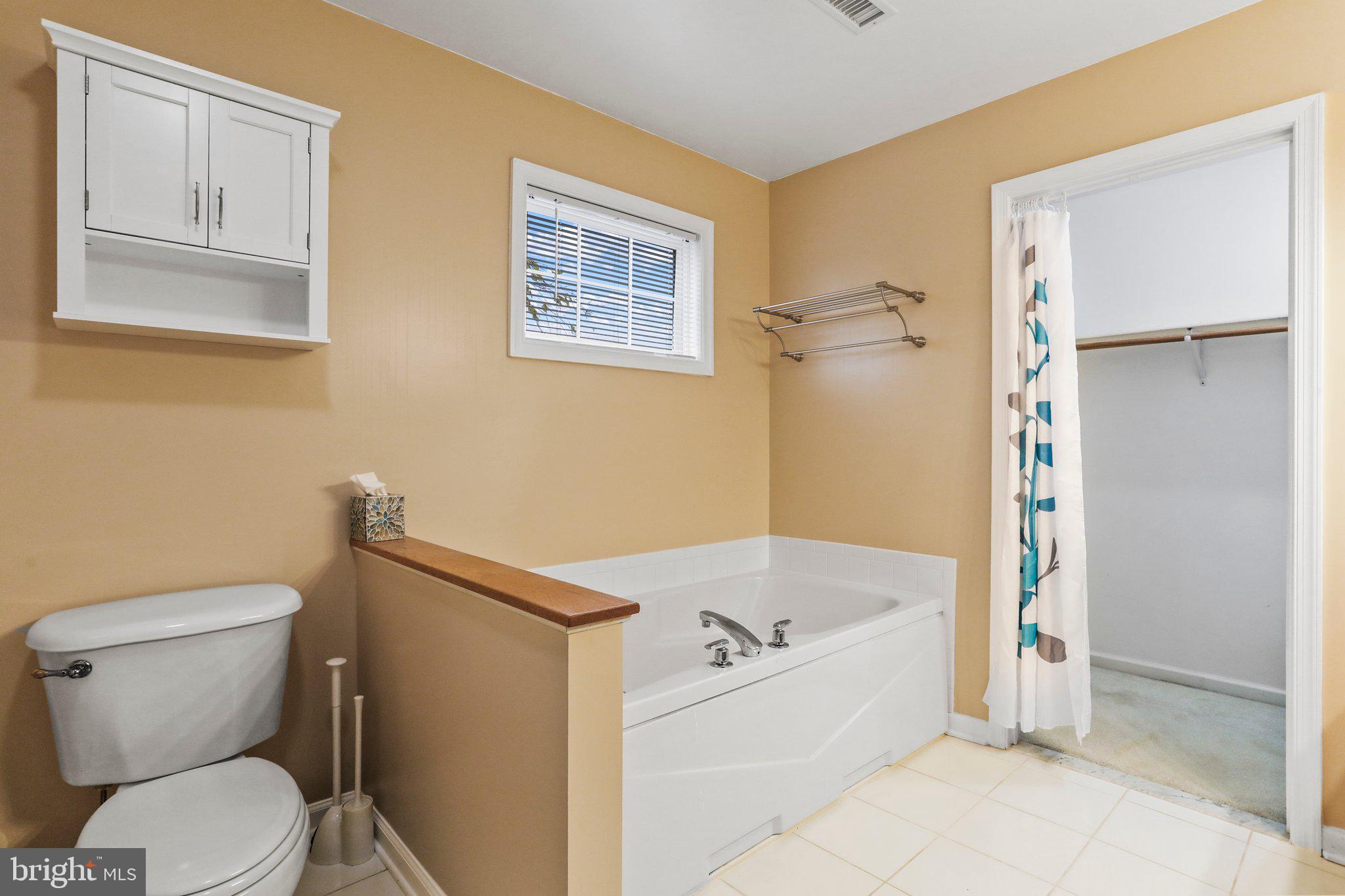 BRIAR RUN - Residential