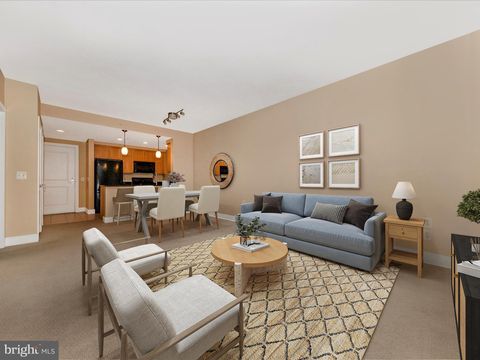2001 15TH STREET N 902 ARLINGTON VA 22201