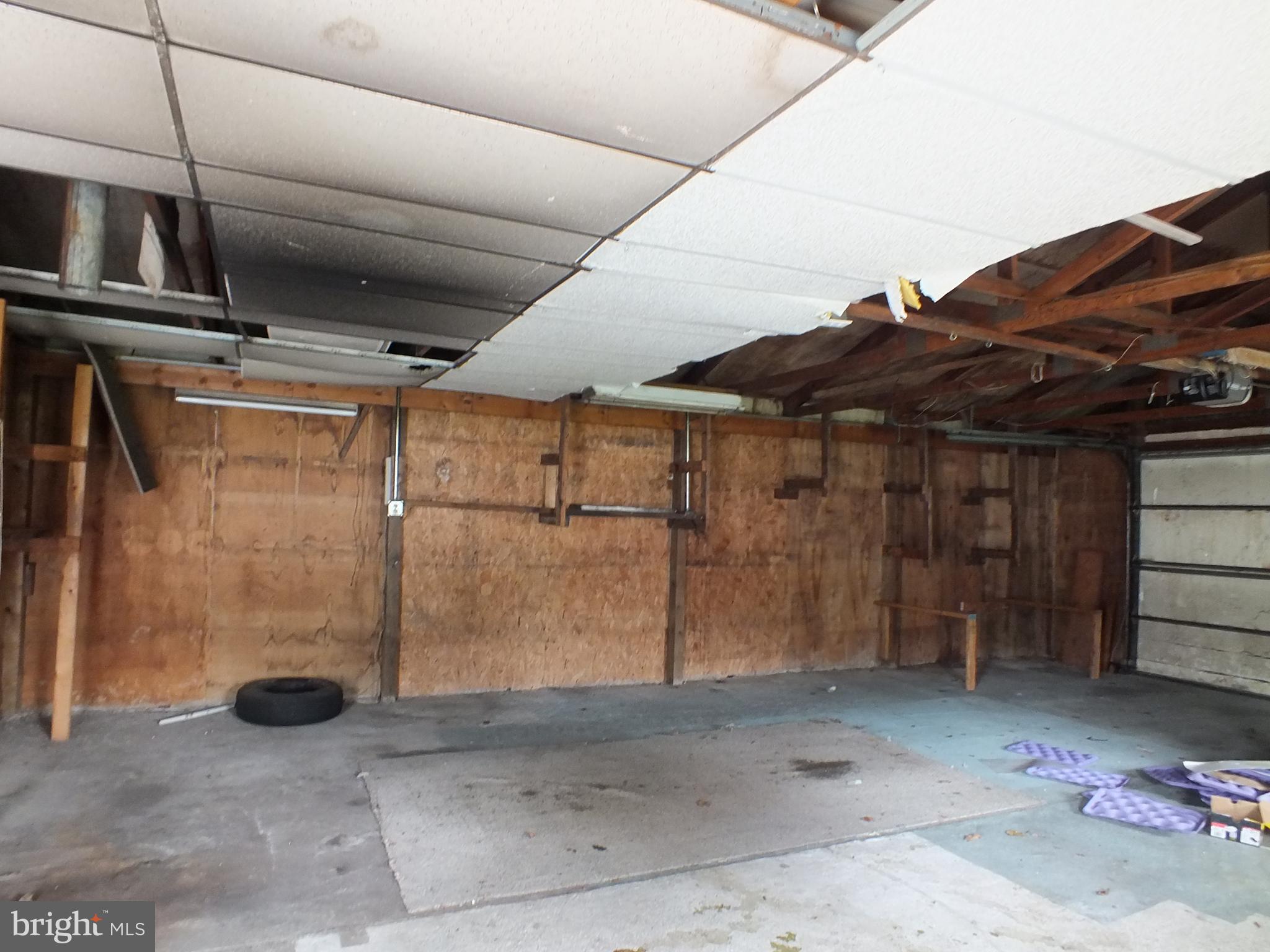 HAMPSTEAD - Residential Lease