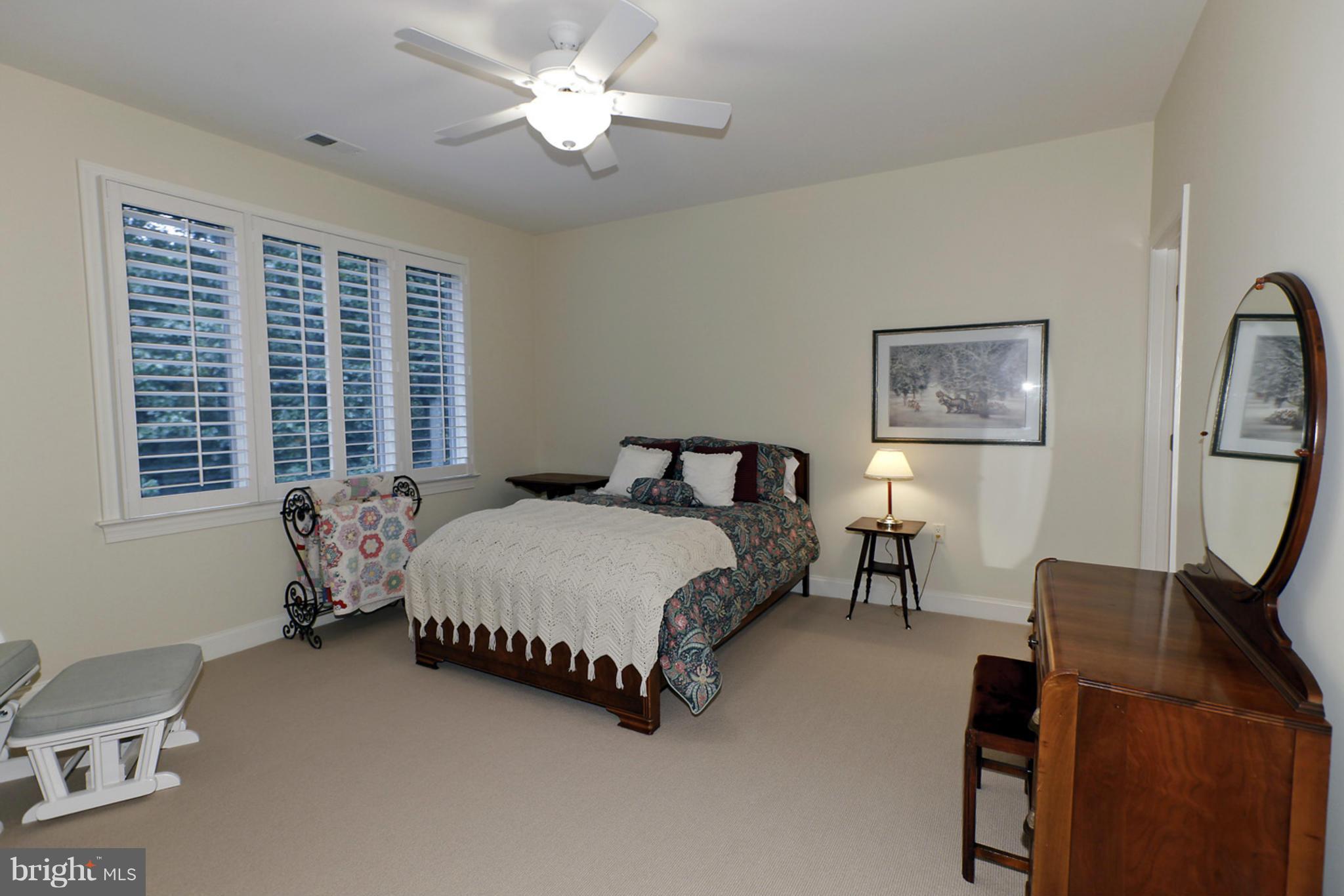 BEALLMOUNT GROVE - Residential