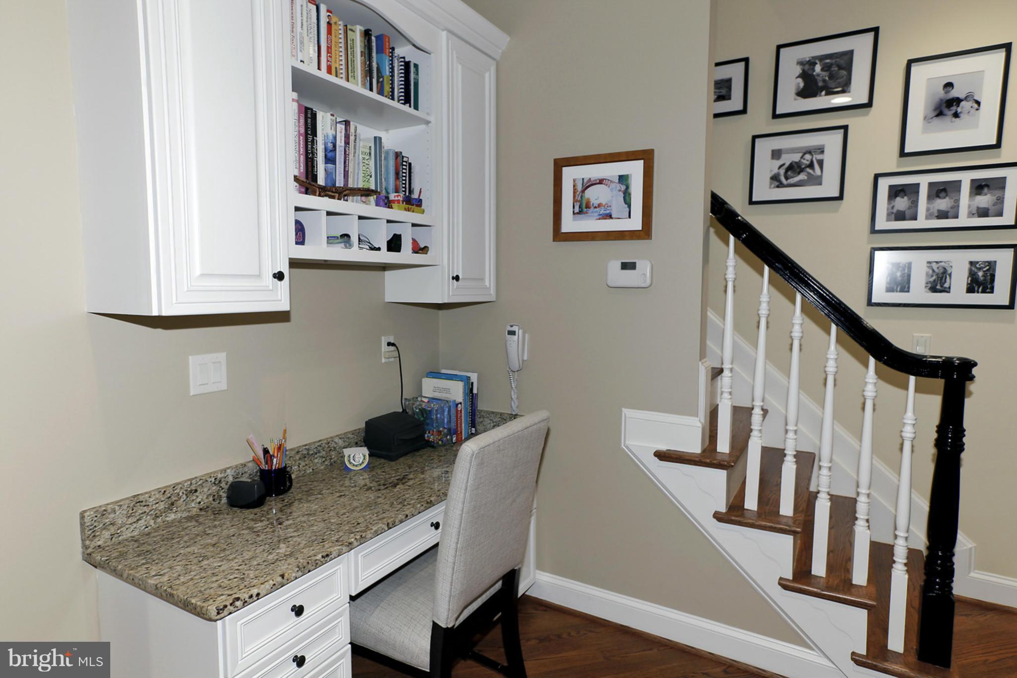 BEALLMOUNT GROVE - Residential