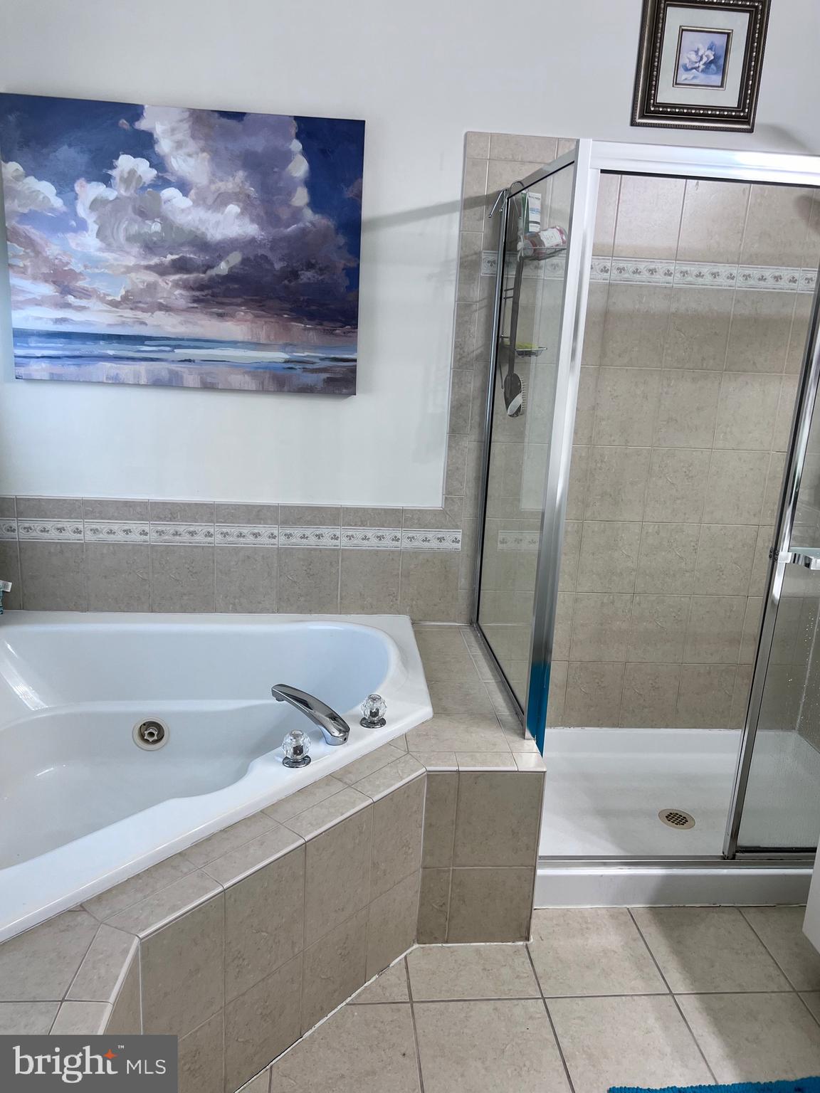 PERRYWOOD - Residential Lease