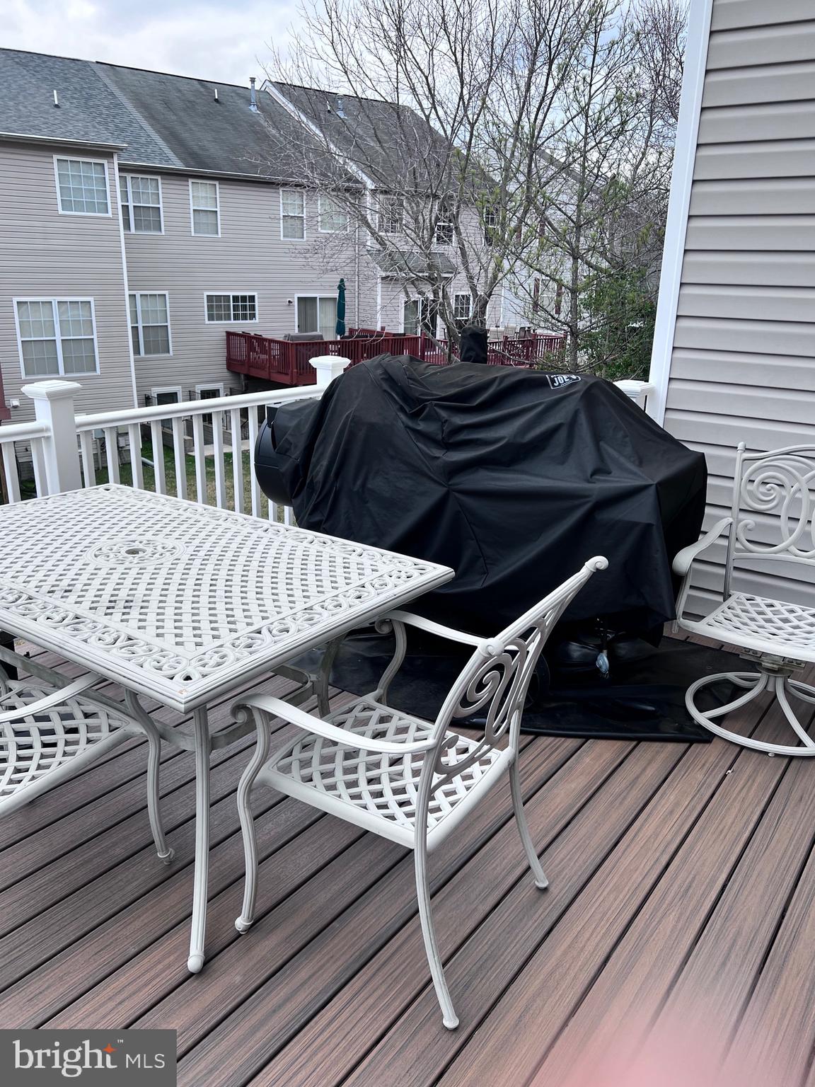 PERRYWOOD - Residential Lease