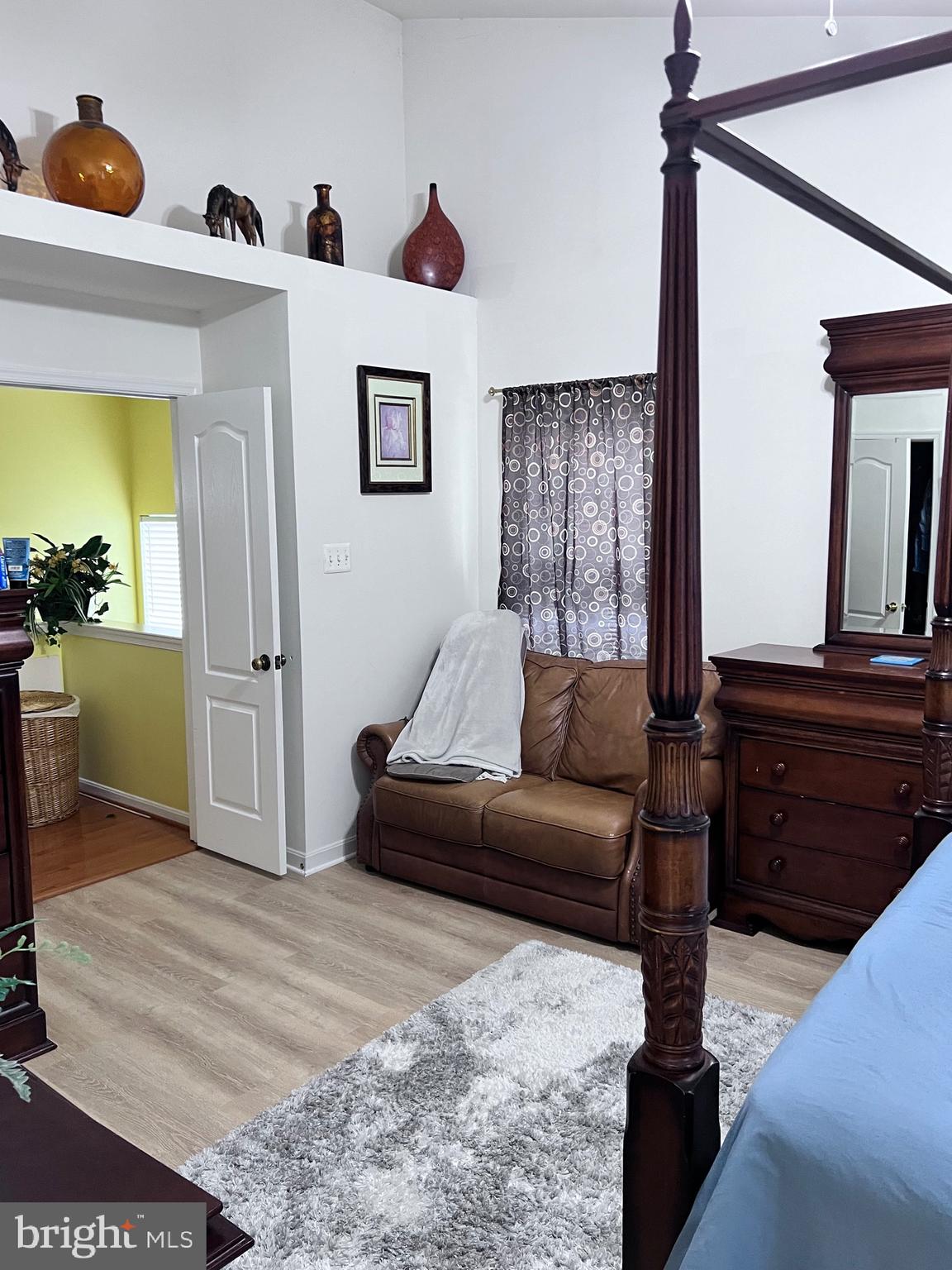 PERRYWOOD - Residential Lease