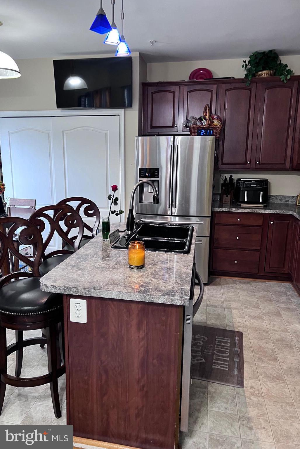 PERRYWOOD - Residential Lease