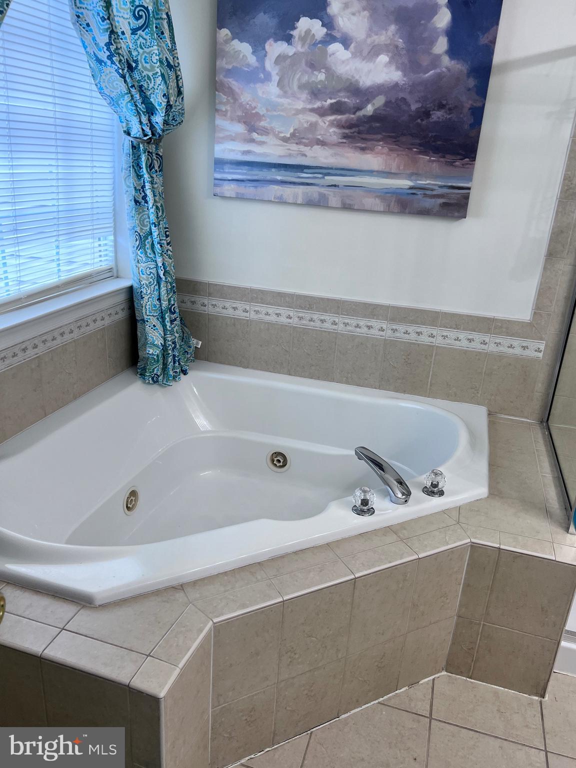 PERRYWOOD - Residential Lease