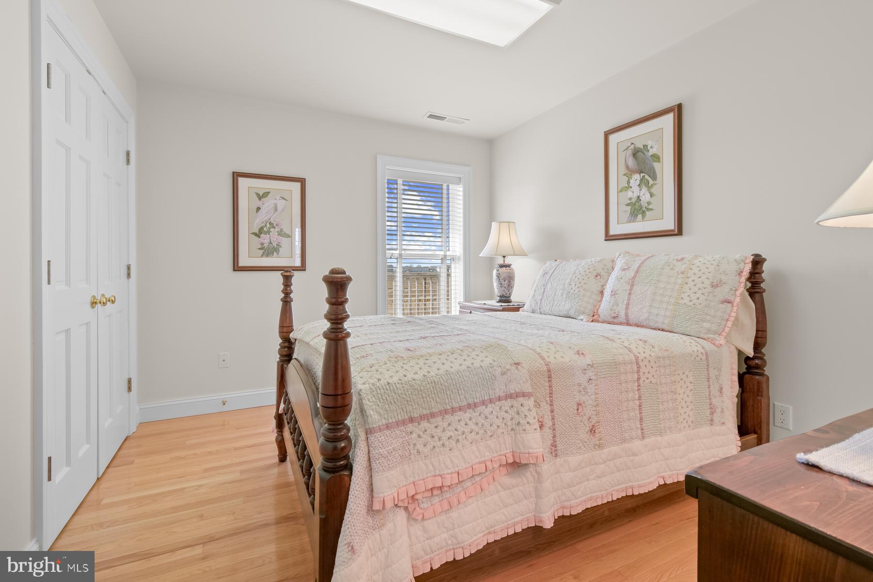 CAINE KEYS II - Residential