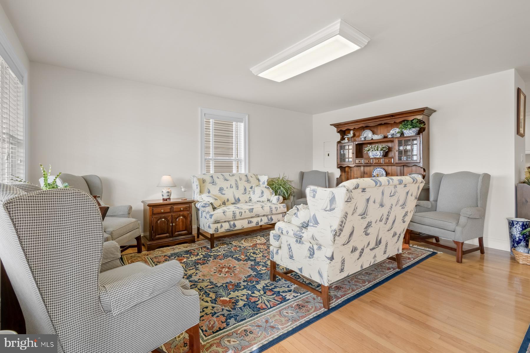 CAINE KEYS II - Residential