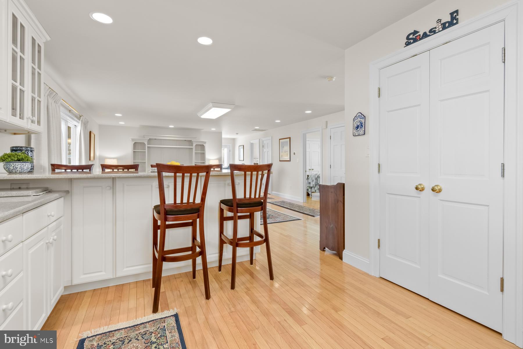 CAINE KEYS II - Residential