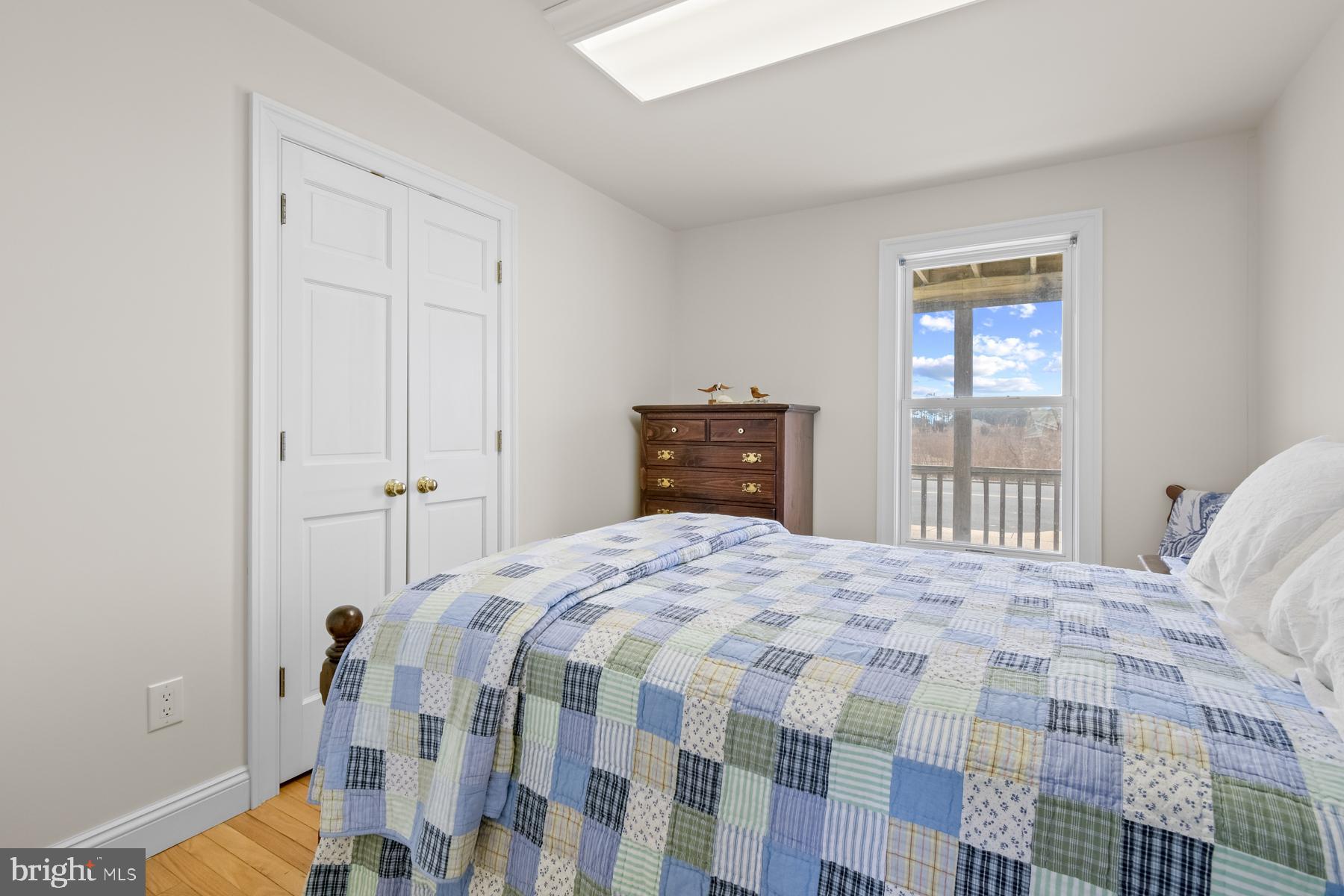 CAINE KEYS II - Residential