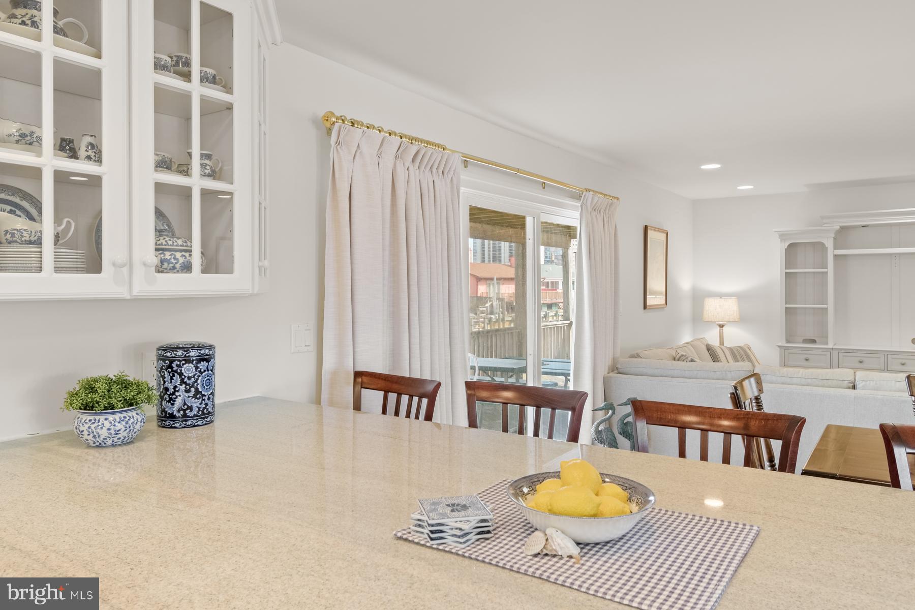 CAINE KEYS II - Residential