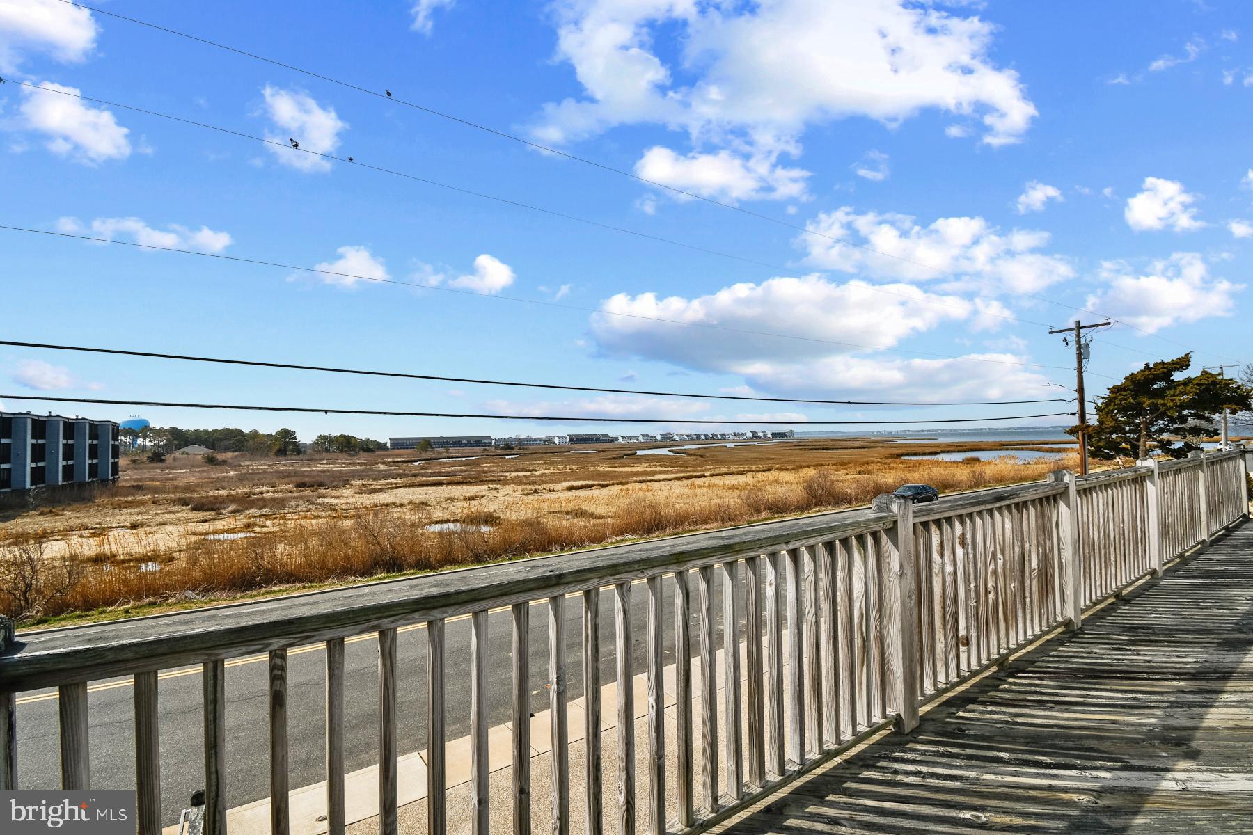 CAINE KEYS II - Residential