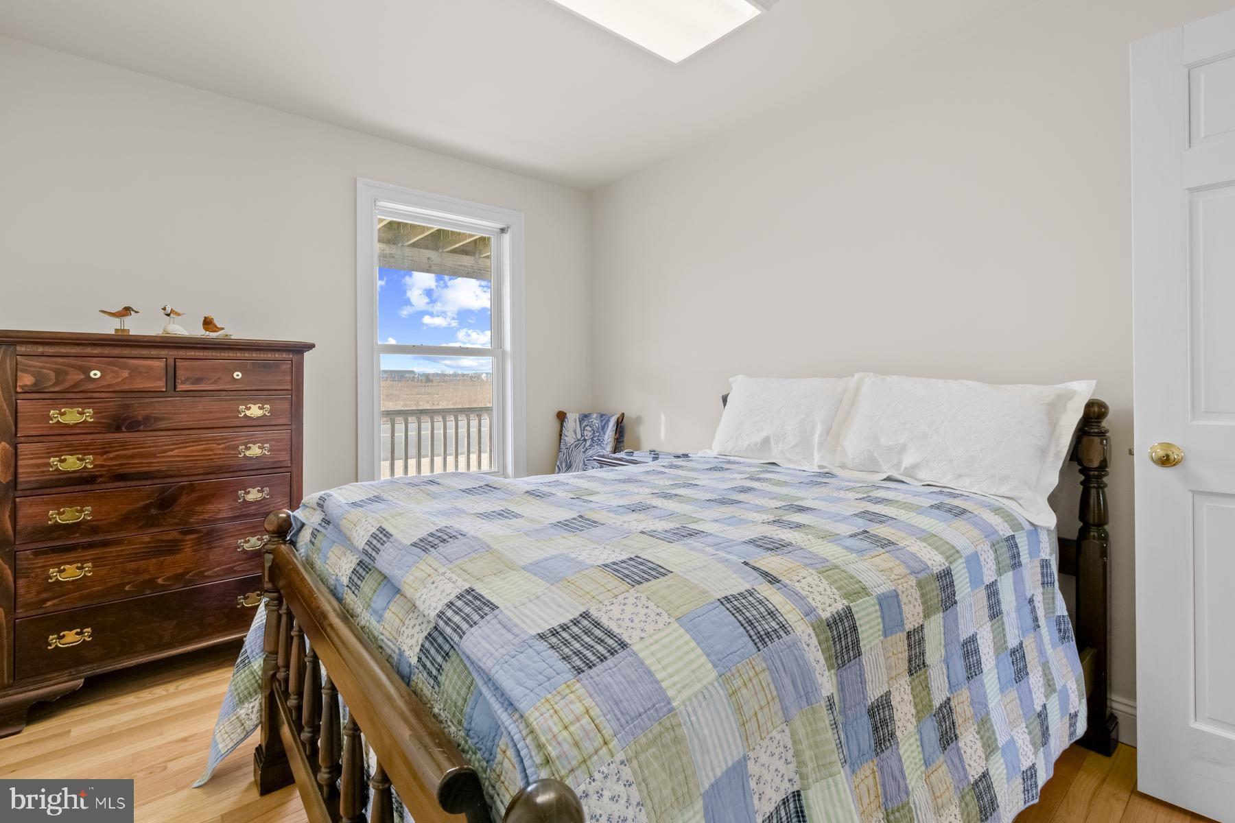 CAINE KEYS II - Residential