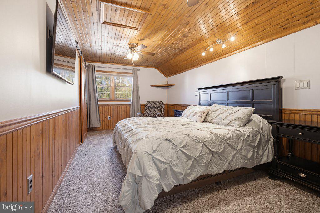 SHADOWSTONE - Residential