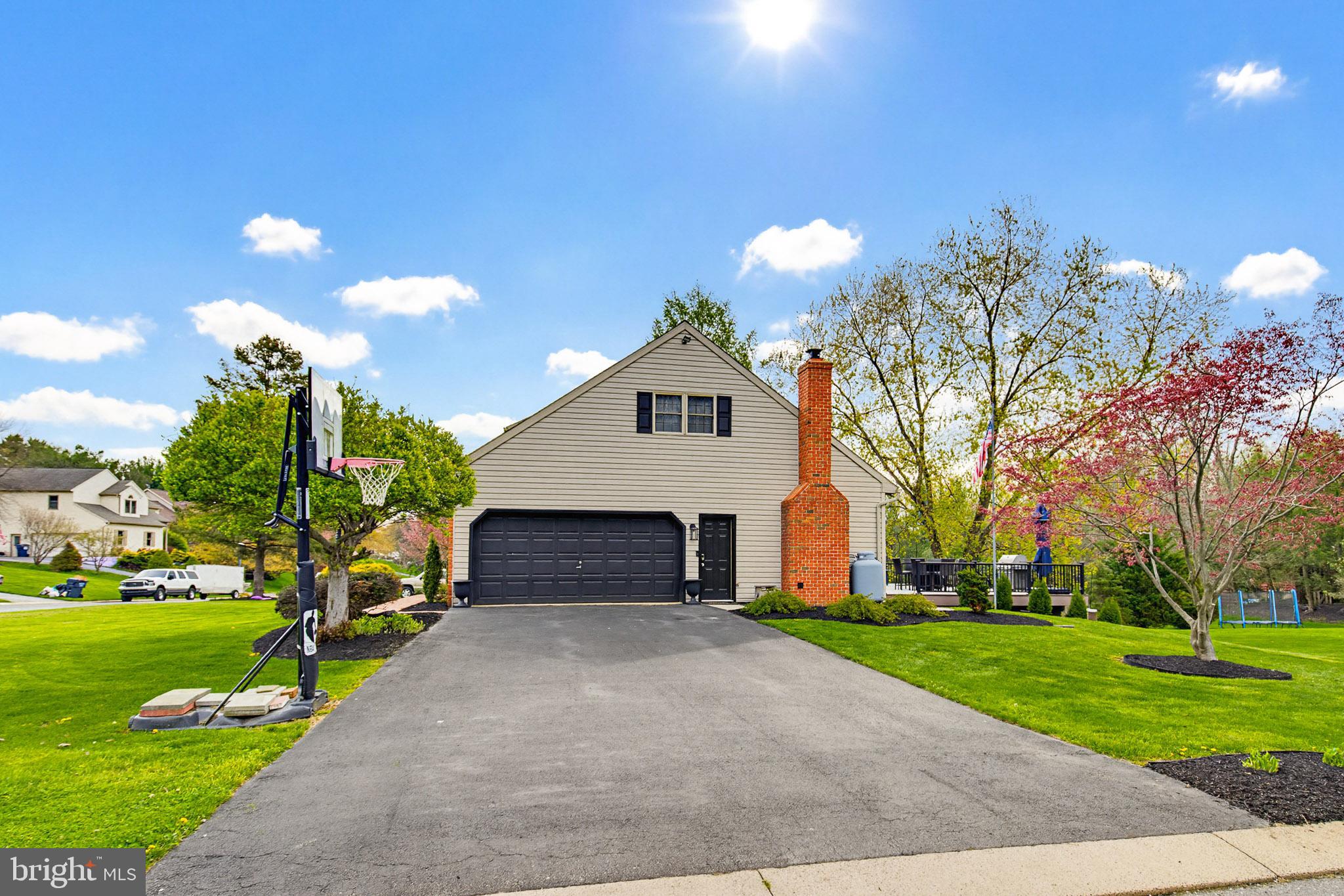 1001 FIELDSTONE COURT