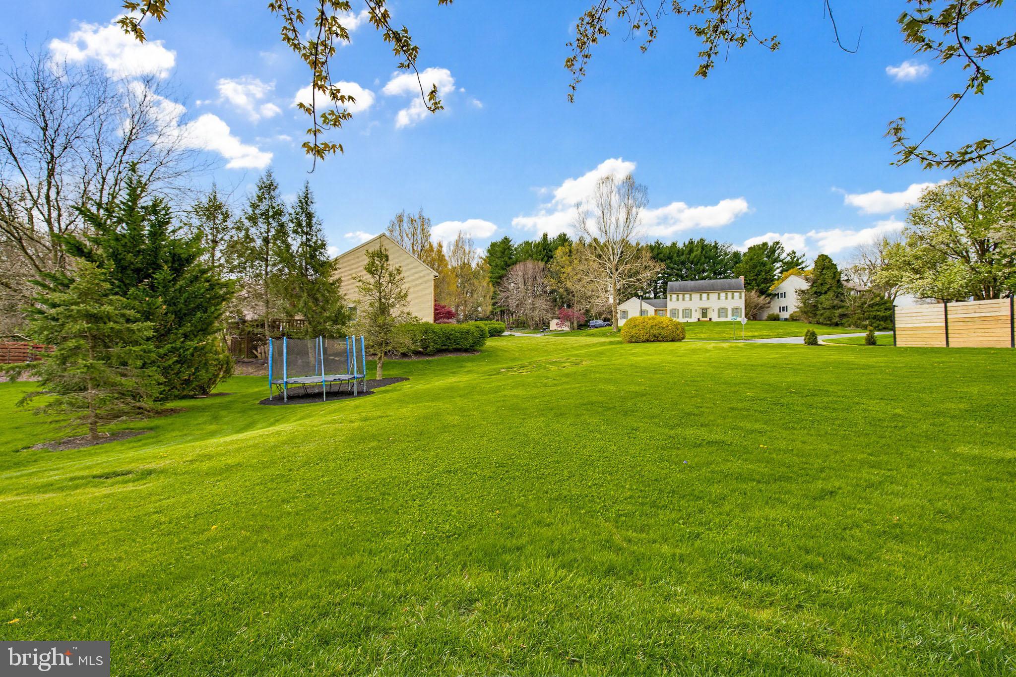 SHADOWSTONE - Residential