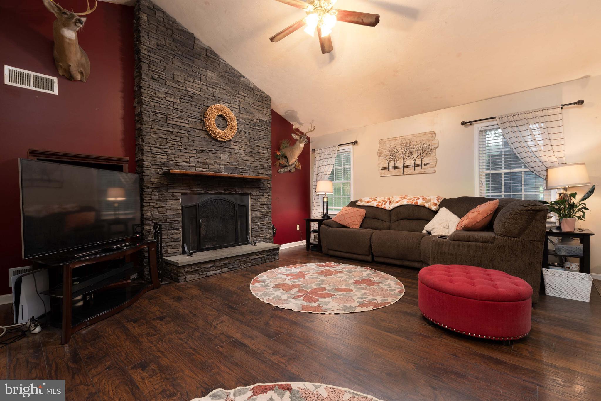 MICHAUX MEADOWS - Residential