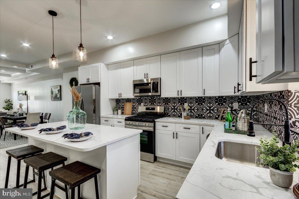 BROADWAY EAST - Residential