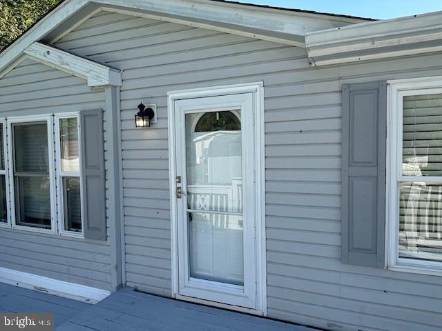 BUSH RIVER MANOR - Residential