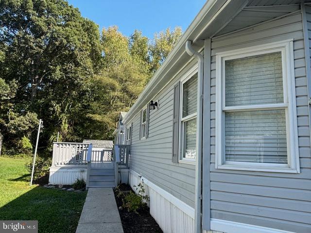 BUSH RIVER MANOR - Residential