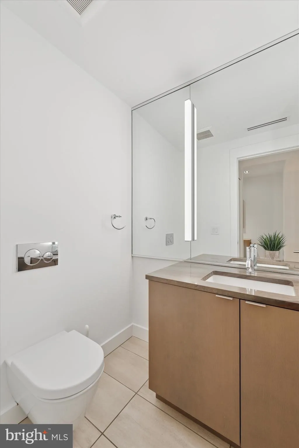 Philadelphia, Pennsylvania 19103, United States, 3 Bedrooms Bedrooms, ,4 BathroomsBathrooms,Residential,Active,31348