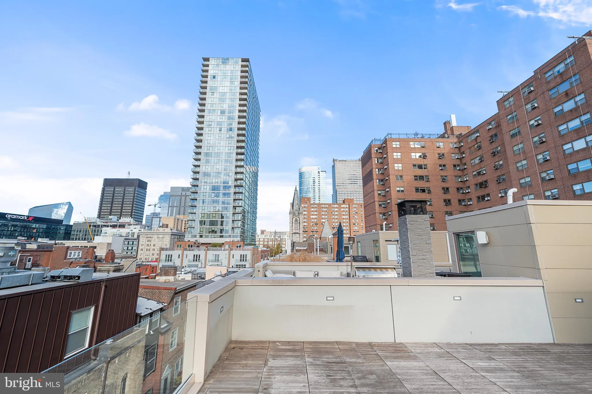 Philadelphia, Pennsylvania 19103, United States, 3 Bedrooms Bedrooms, ,4 BathroomsBathrooms,Residential,Active,31348