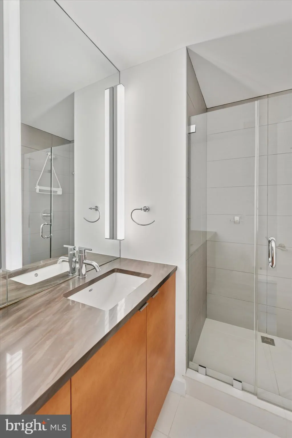 Philadelphia, Pennsylvania 19103, United States, 3 Bedrooms Bedrooms, ,4 BathroomsBathrooms,Residential,Active,31348