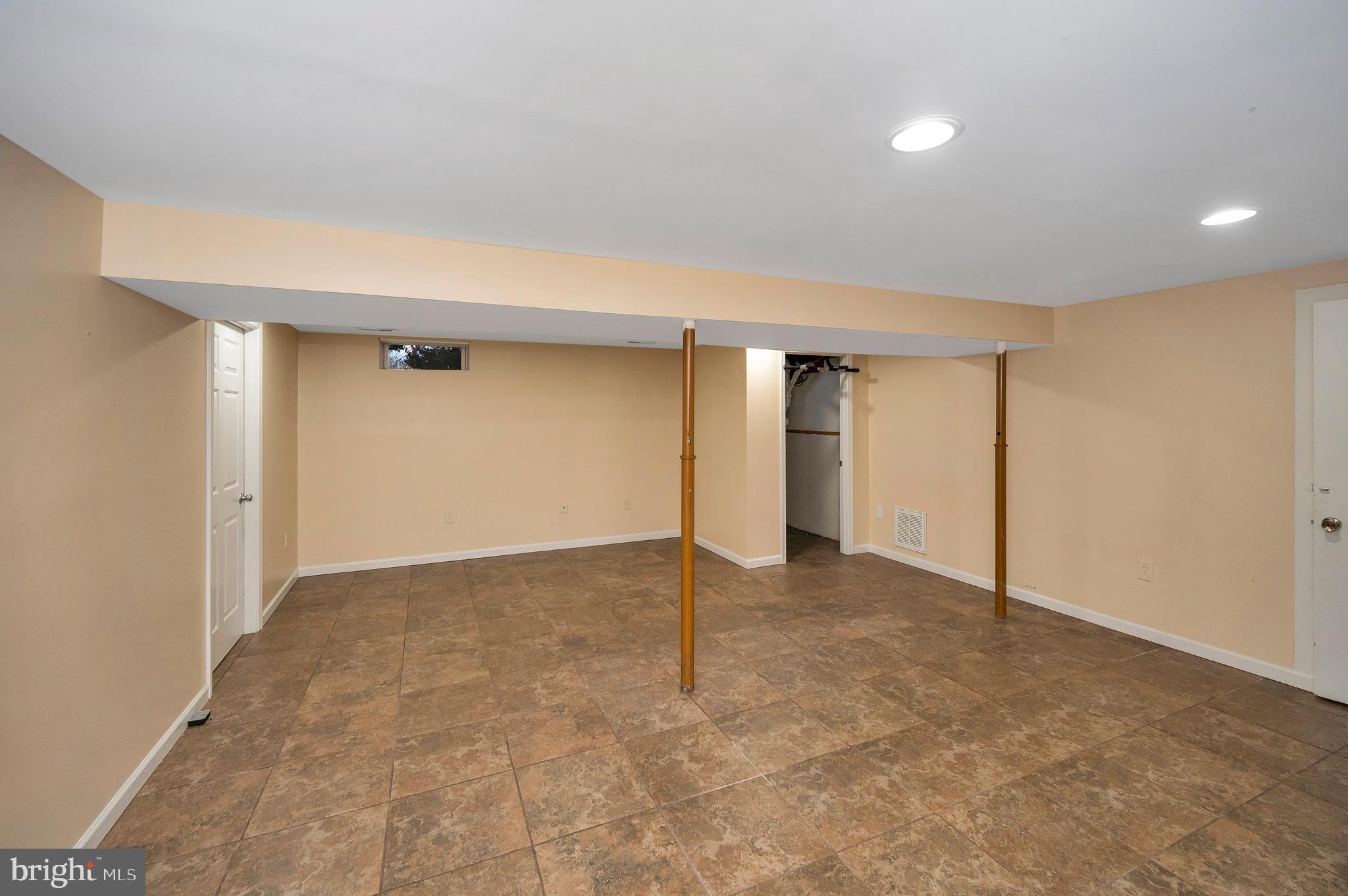 LITTLE FALLS - Residential Lease