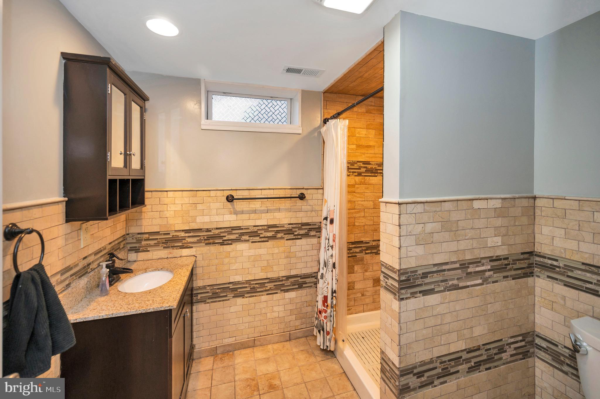 LITTLE FALLS - Residential Lease