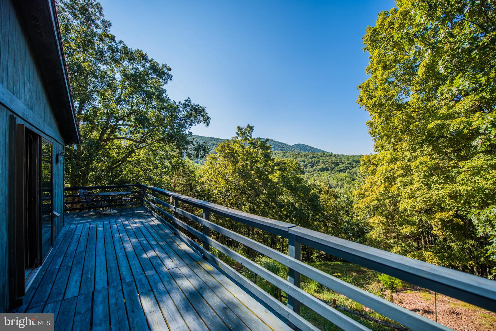 RIVER RIDGE - Residential