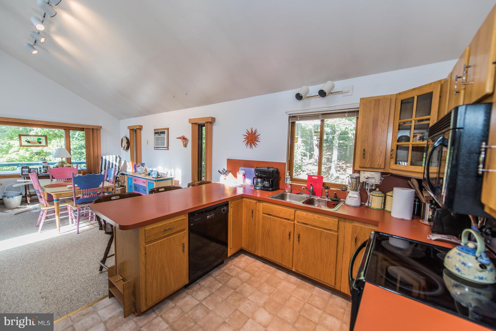 RIVER RIDGE - Residential