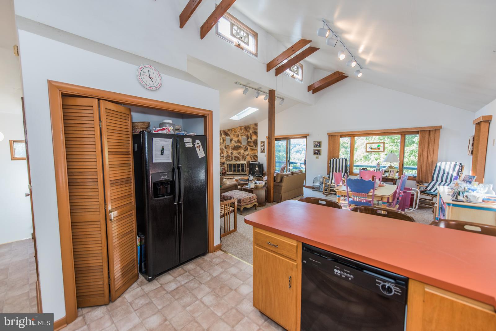 RIVER RIDGE - Residential