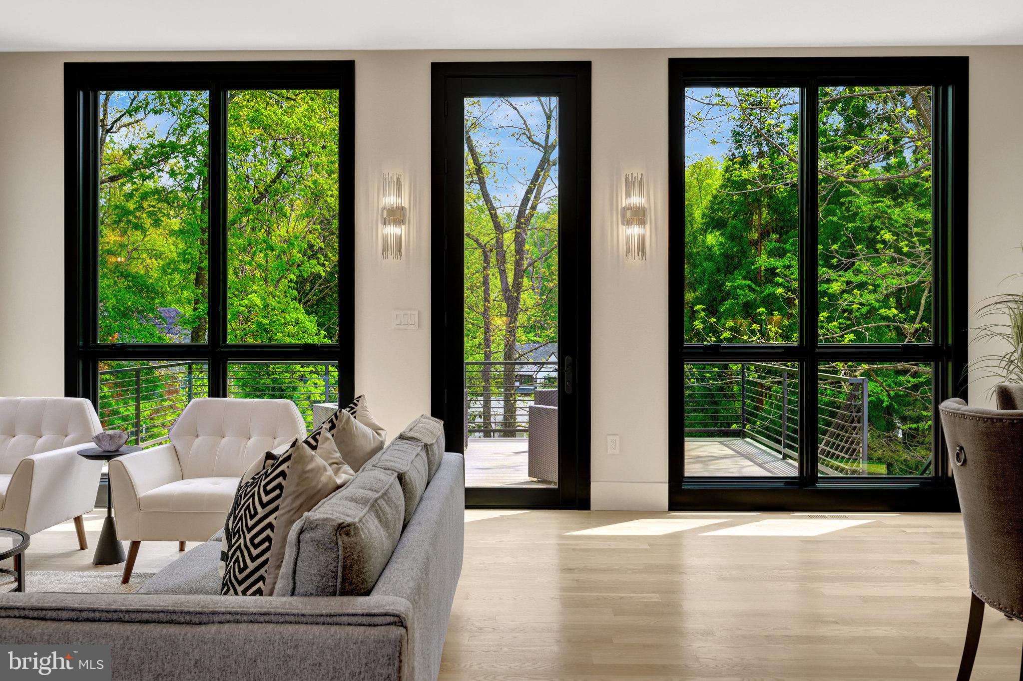 FRANKLIN PARK - Residential