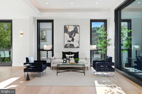 1853 MASSACHUSETTS AVENUE MCLEAN VA 22101