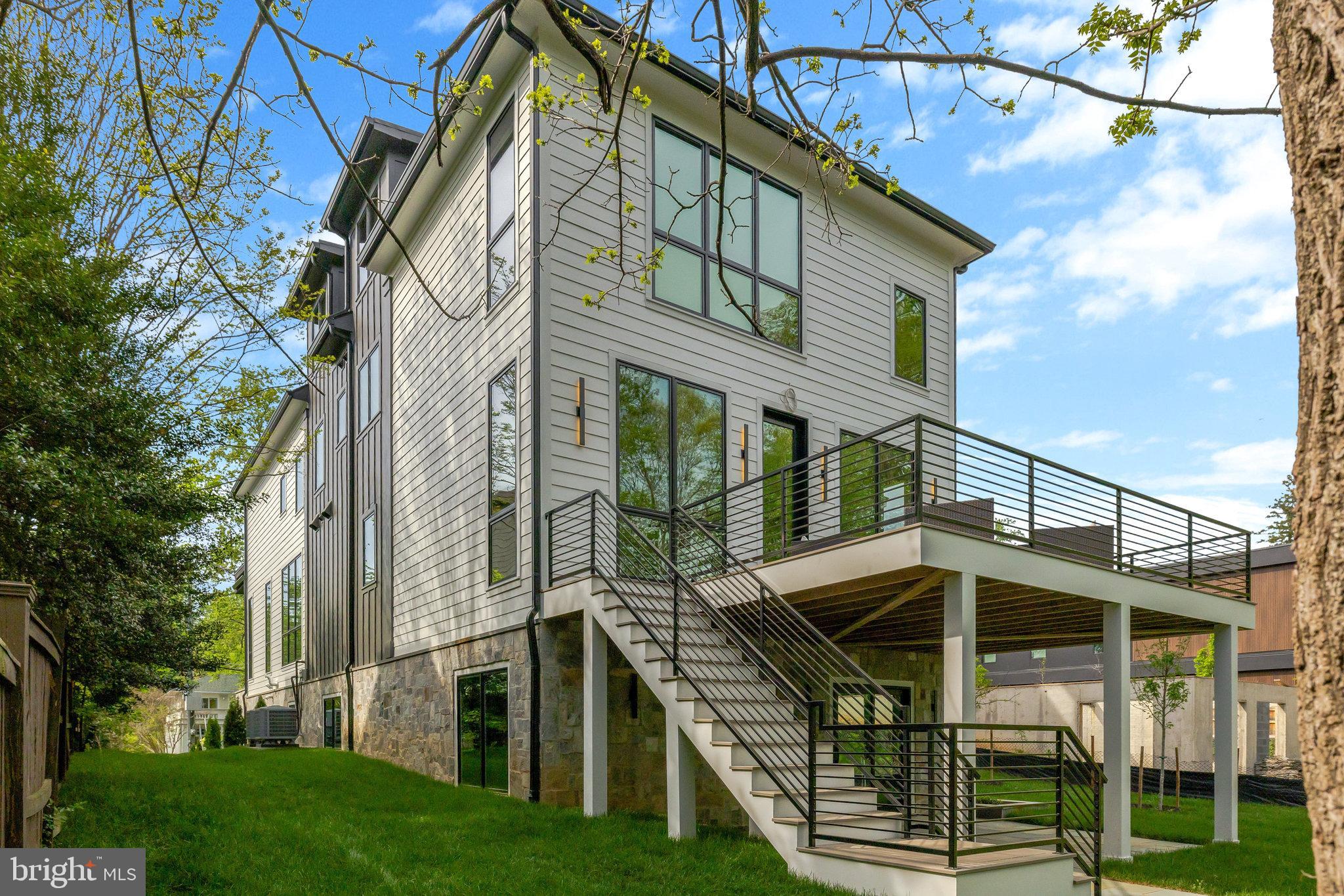 FRANKLIN PARK - Residential