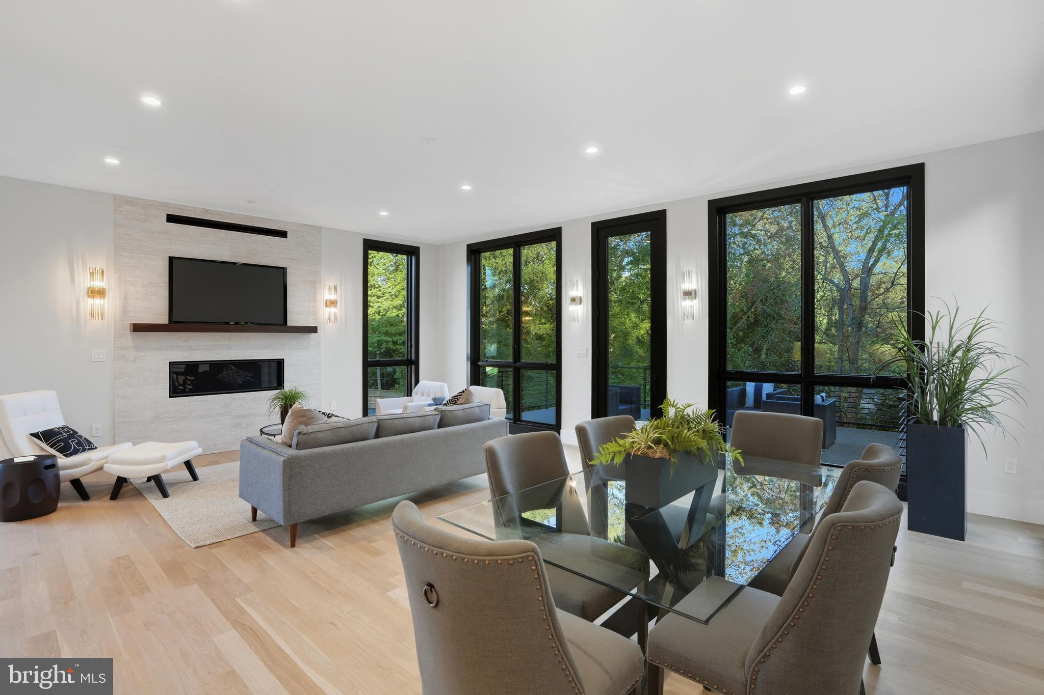 FRANKLIN PARK - Residential