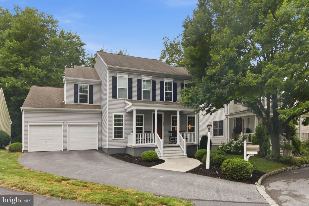 Photo of 12 White Tail Path, LANCASTER, PA 17602 (MLS # PALA2091482)