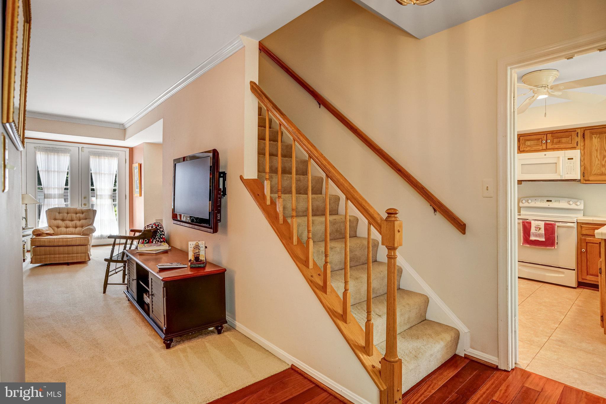 HIGHLAND HALL - Residential