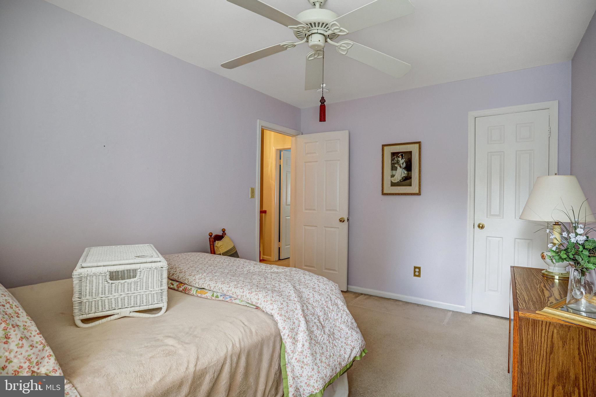 HIGHLAND HALL - Residential