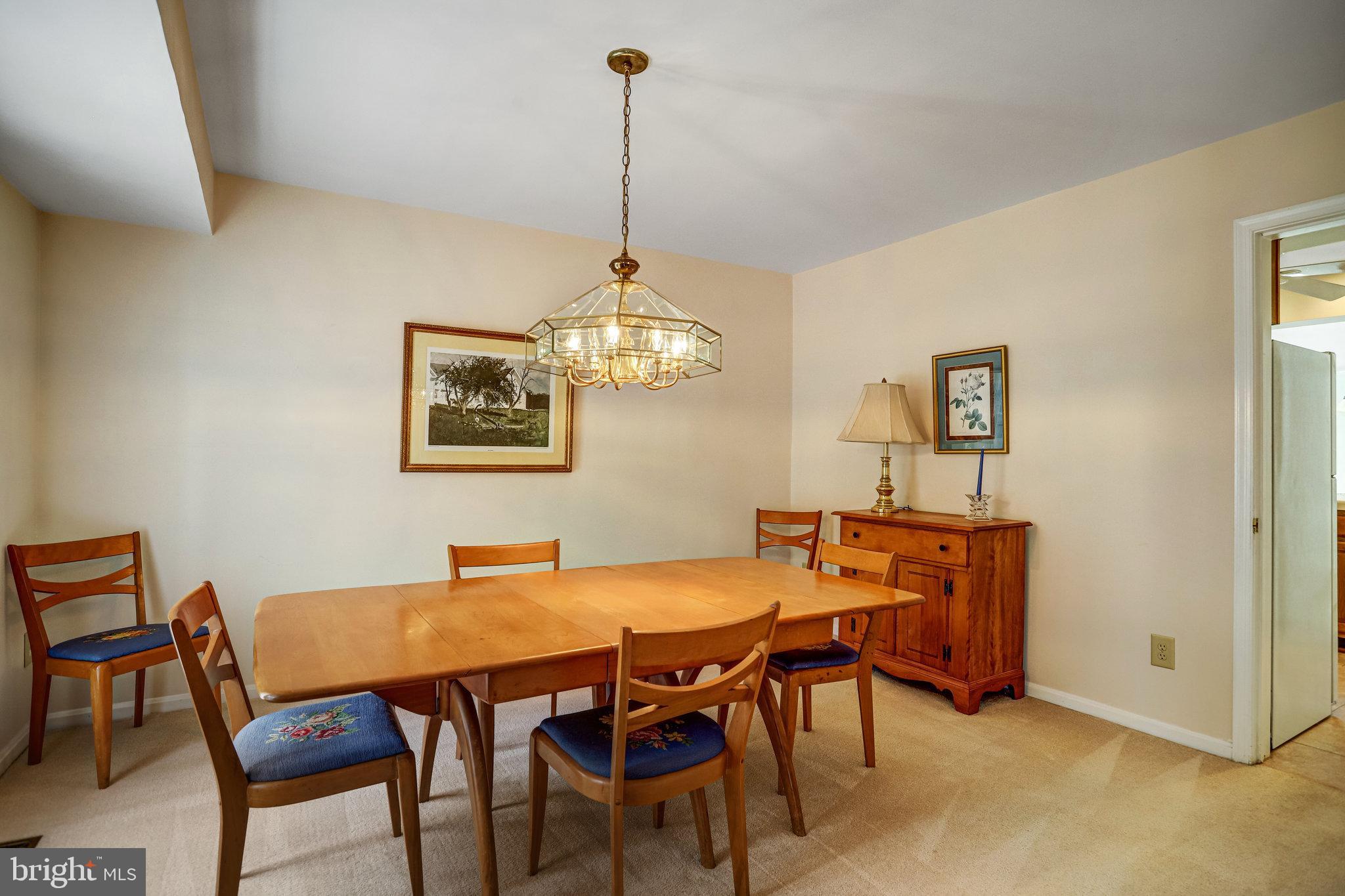 HIGHLAND HALL - Residential