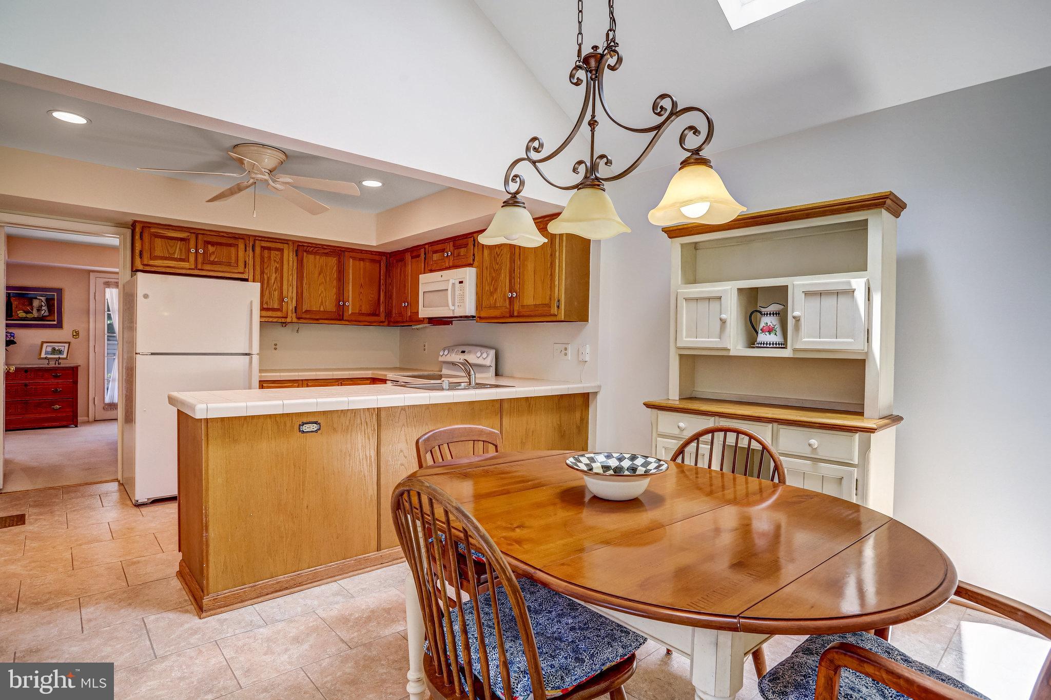 HIGHLAND HALL - Residential