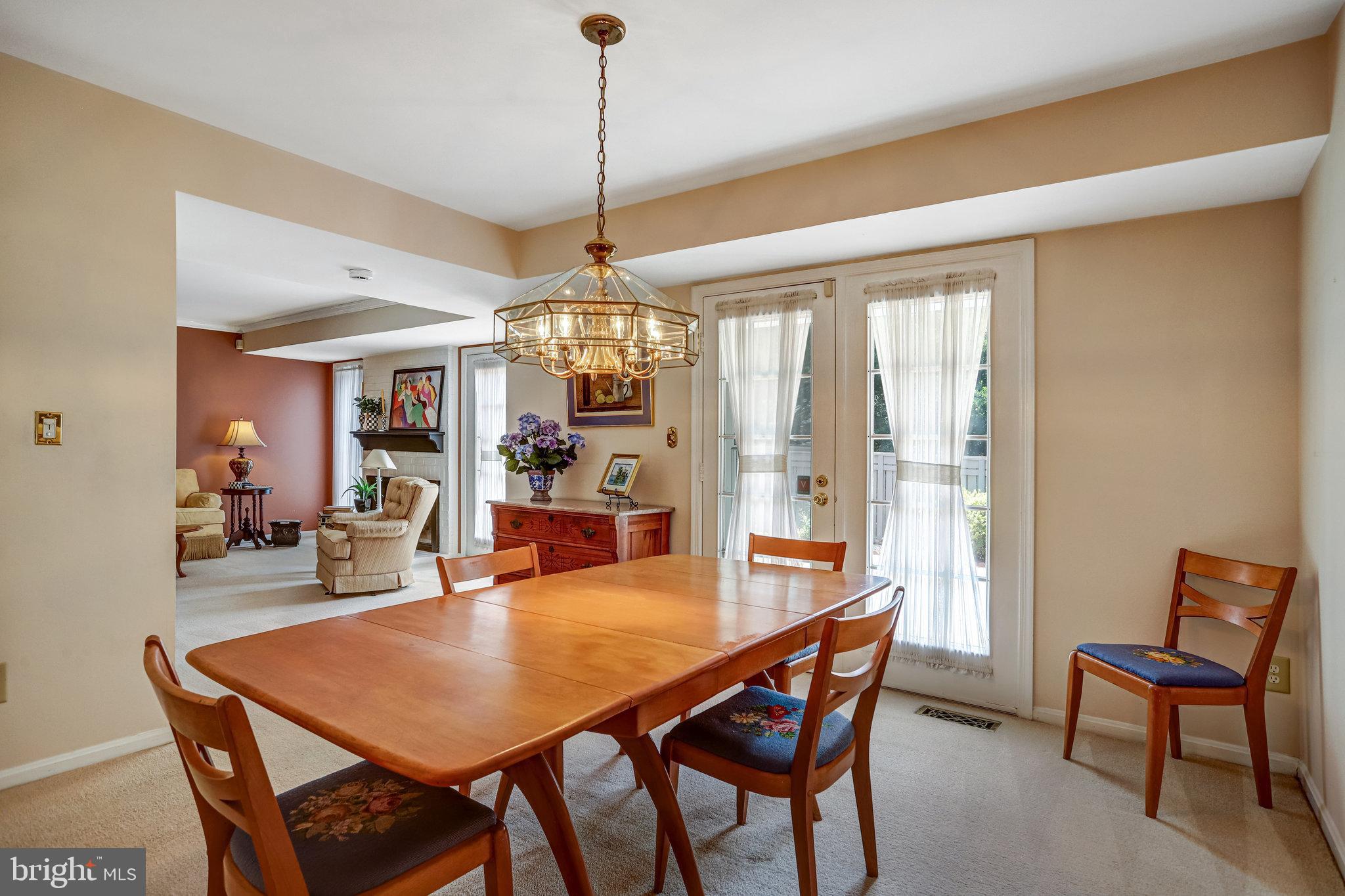 HIGHLAND HALL - Residential