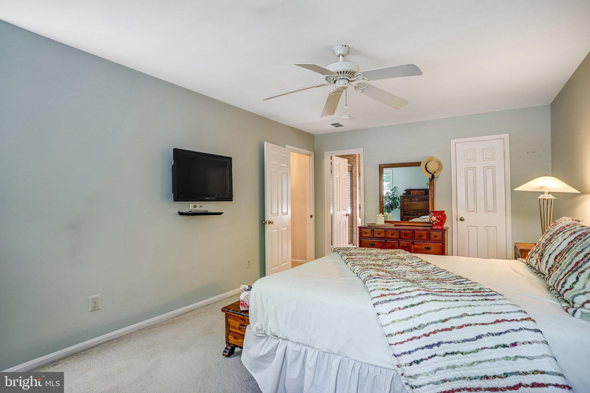 HIGHLAND HALL - Residential