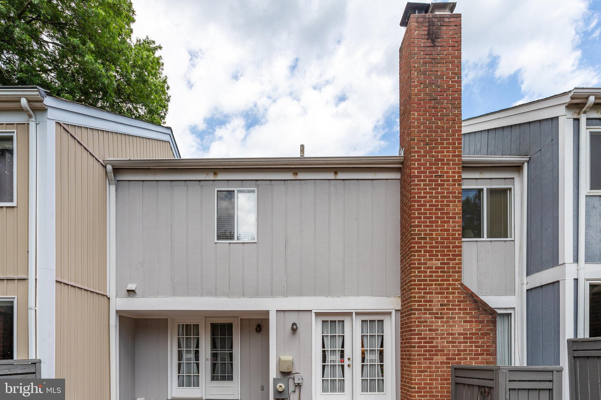 HIGHLAND HALL - Residential