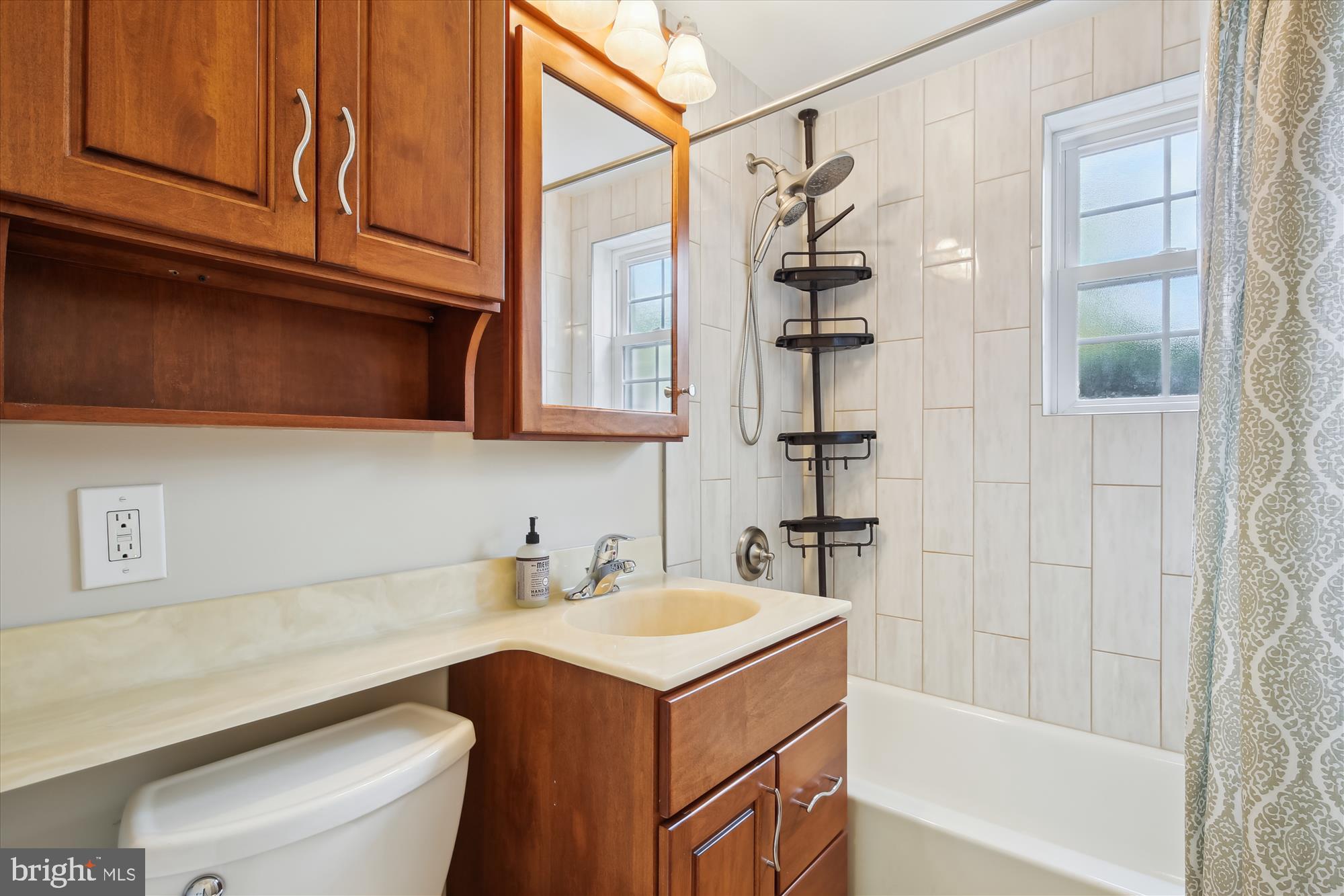 THE ARLINGTON - Residential