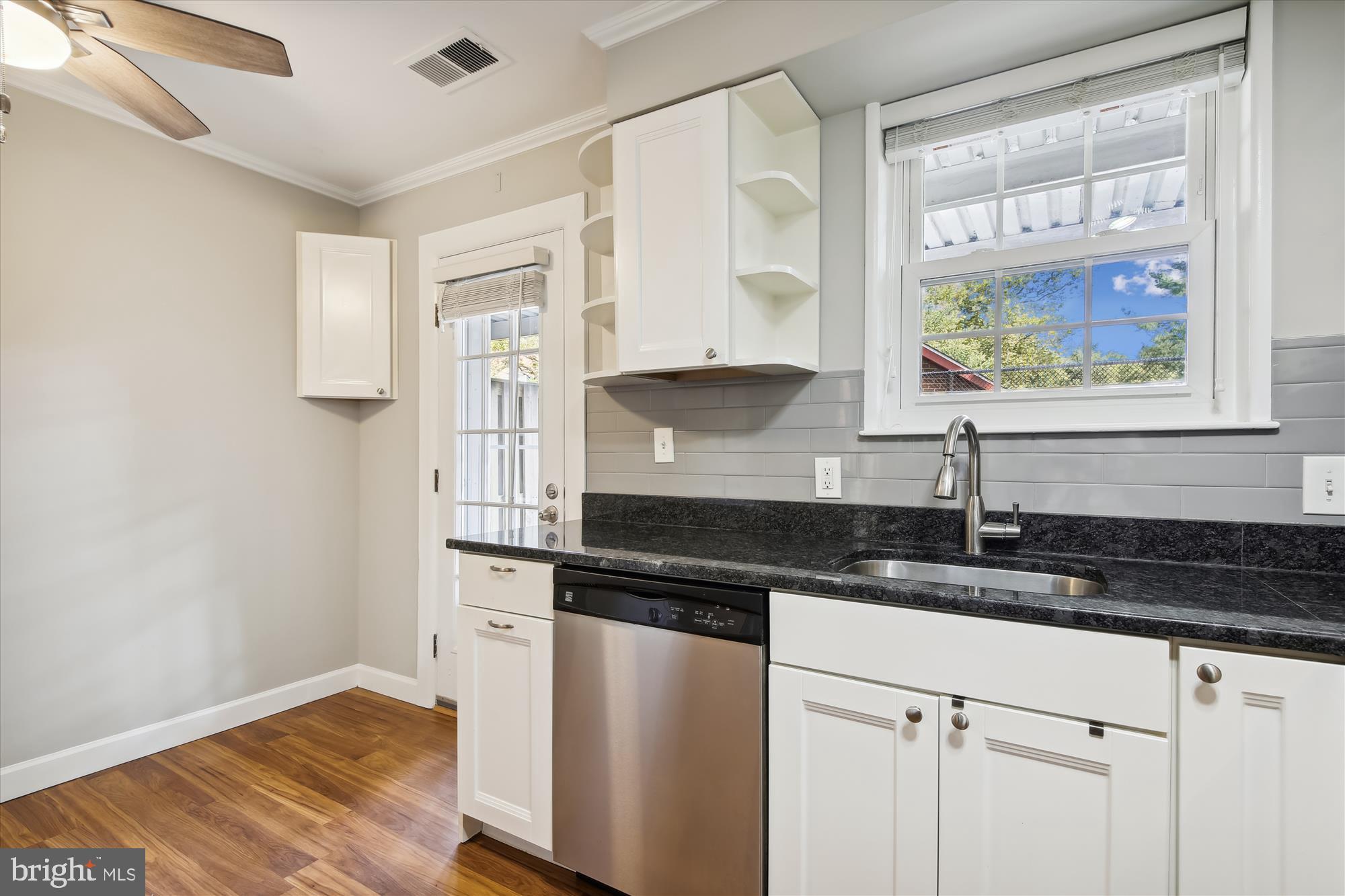 THE ARLINGTON - Residential