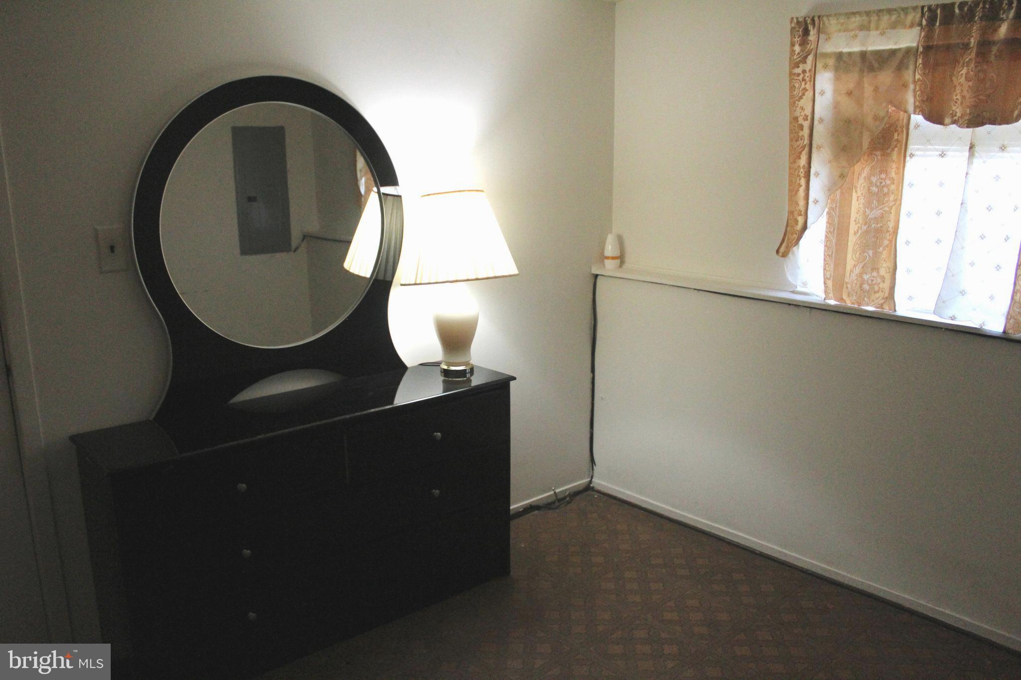 CLEARVIEW MANOR - Residential